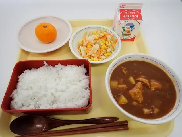 写真:12月12日(火曜)給食