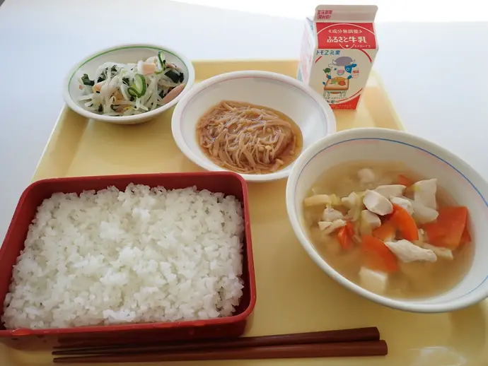 写真:1月9日(火曜)給食