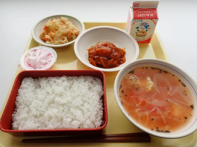 写真:4月18日(木曜)給食