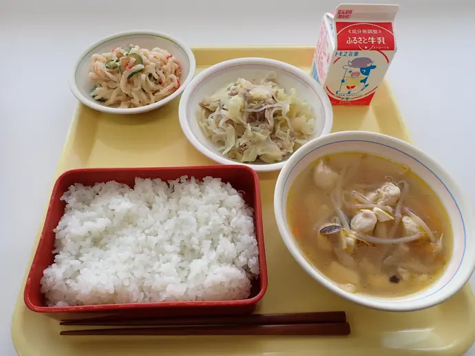 写真:4月25日(木曜)給食
