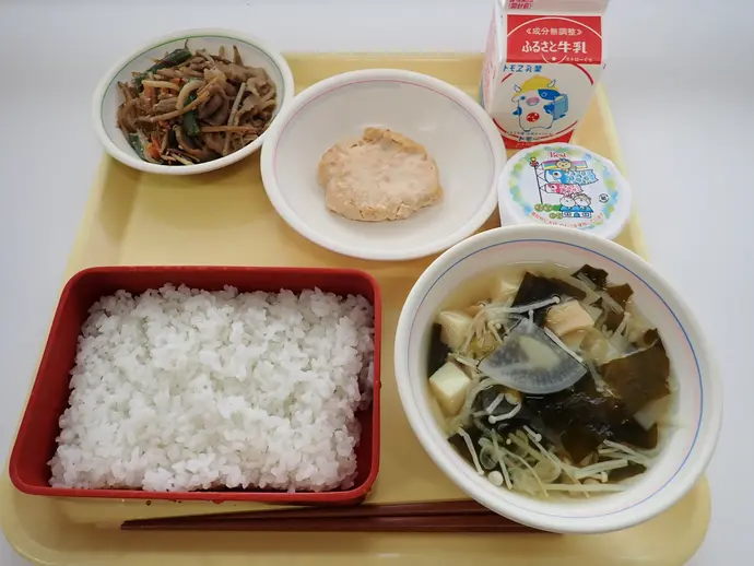 写真:5月1日(水曜)給食