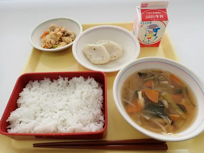 写真:5月9日(木曜)給食