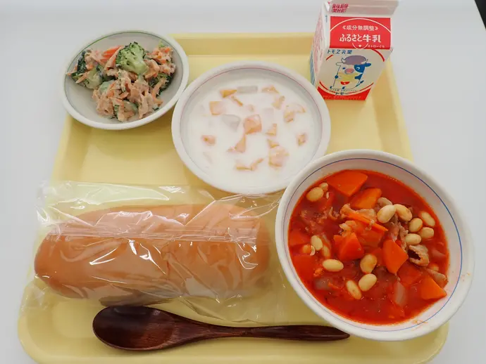 写真:5月8日(水曜)給食