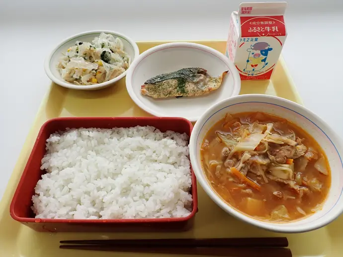 写真:5月28日(火曜)給食