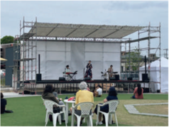 ステージ（2日目・音のピクニック）の様子