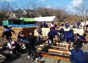 写真:協働作業の様子2
