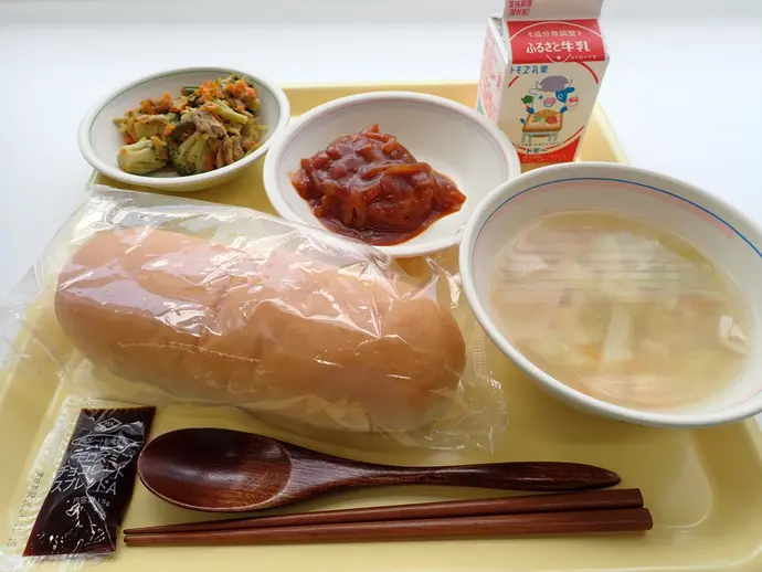 写真:6月4日(火曜)給食