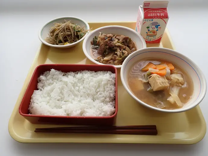 写真:6月25日(火曜)給食