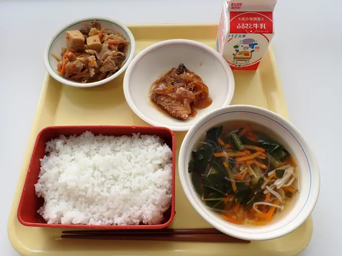写真:10月18日(金曜)給食