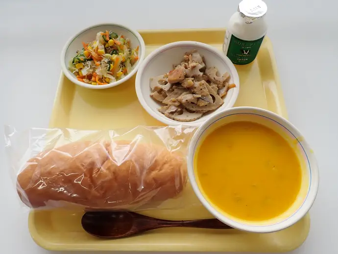 写真:10月18日(金曜)給食
