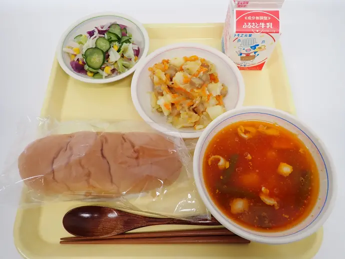 写真:10月25日(金曜)給食