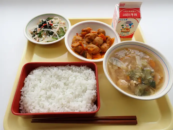 写真:10月3日(木曜)給食