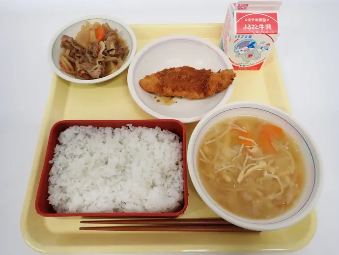 写真:10月25日(金曜)給食