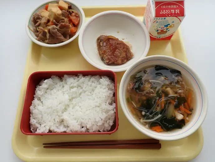 写真:10月29日(火曜)給食