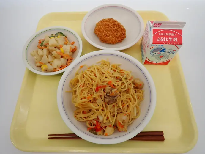 写真:11月29日(金曜)給食