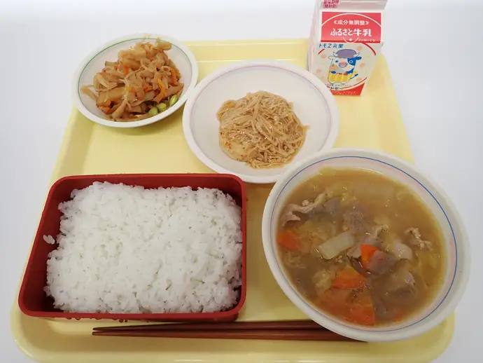 写真:11月27日(水曜)給食