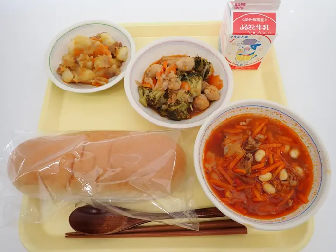 写真:11月29日(金曜)給食