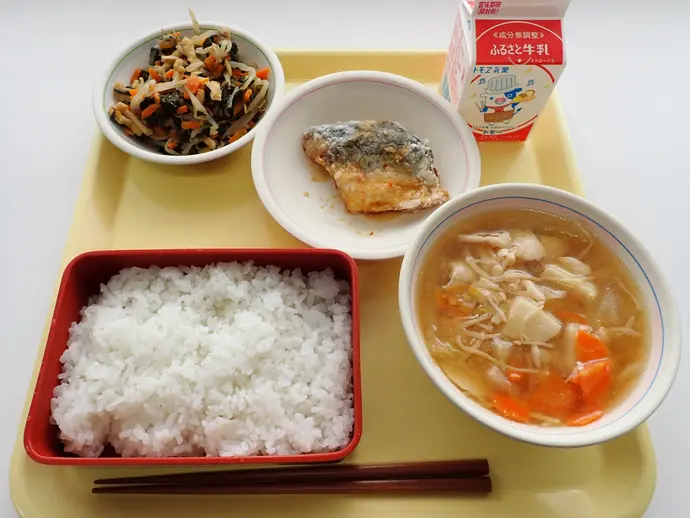 写真:11月21日(木曜)給食