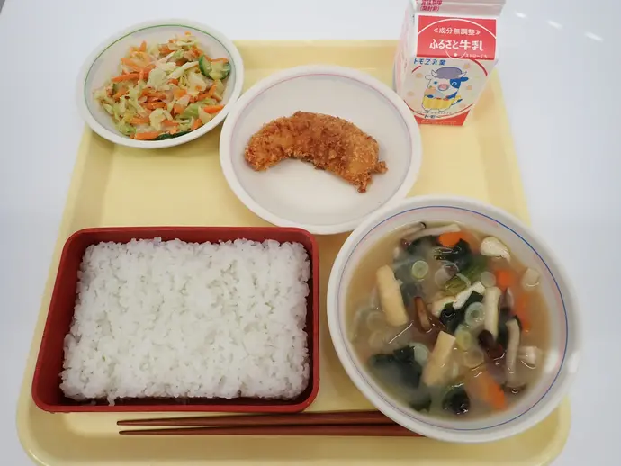 写真:12月2日(月曜)給食