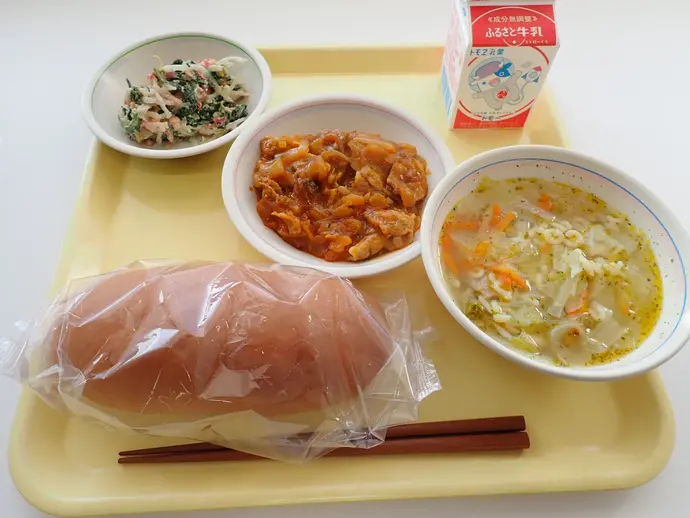 写真:12月3日(火曜)給食