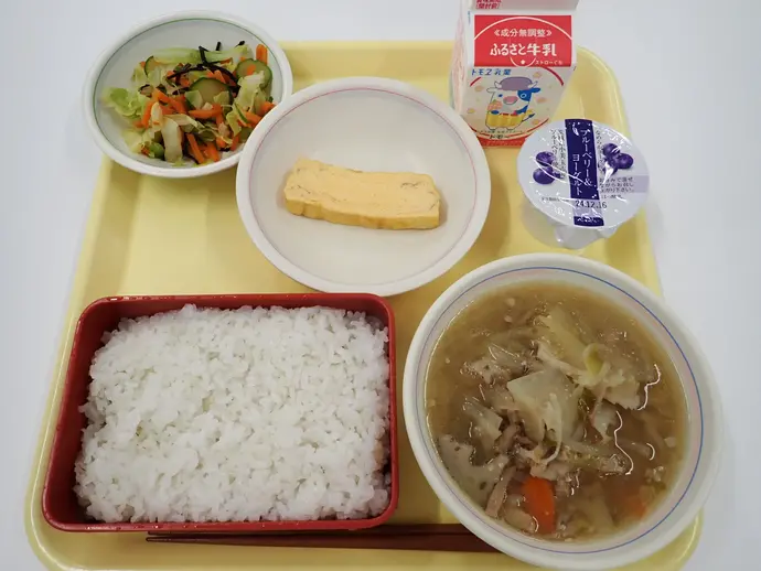 写真:12月6日(金曜)給食