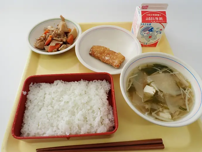 写真:12月24日(火曜)給食