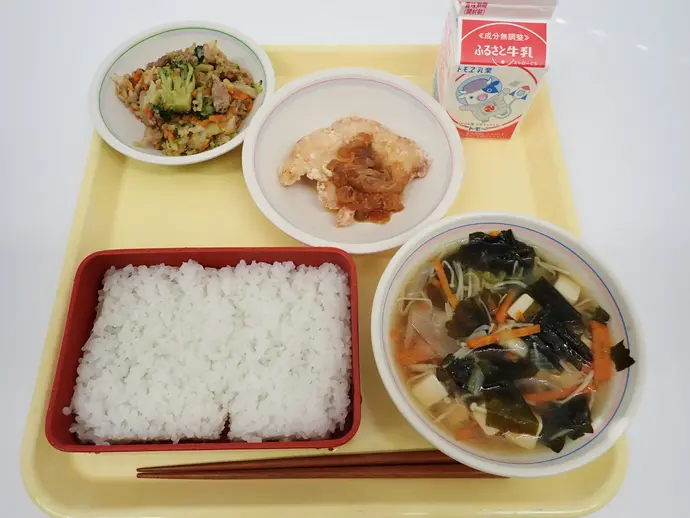 写真:12月2日(月曜)給食