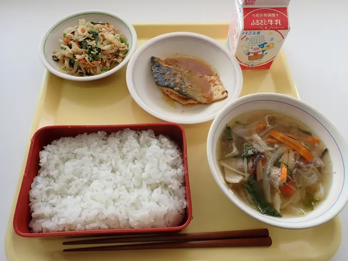 写真:12月5日(木曜)給食