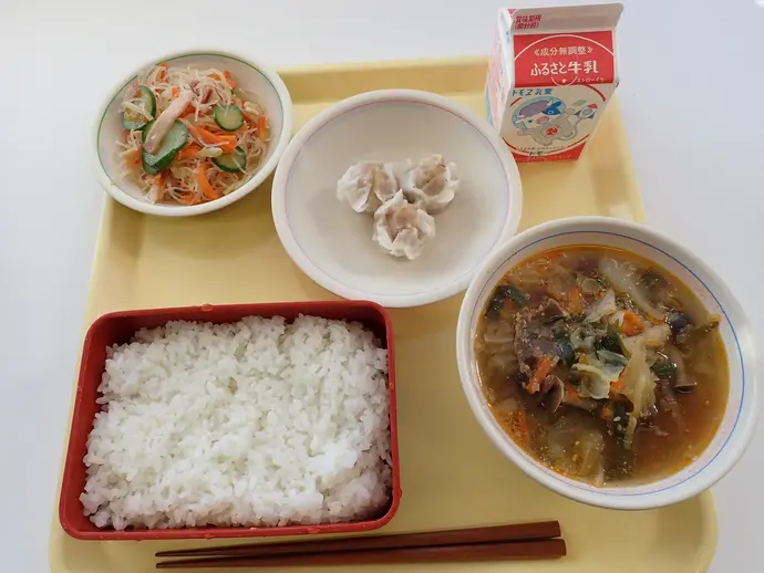 写真:12月17日(火曜)給食