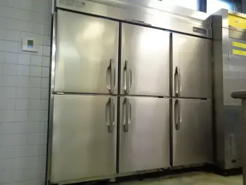 業務用冷蔵庫の写真
