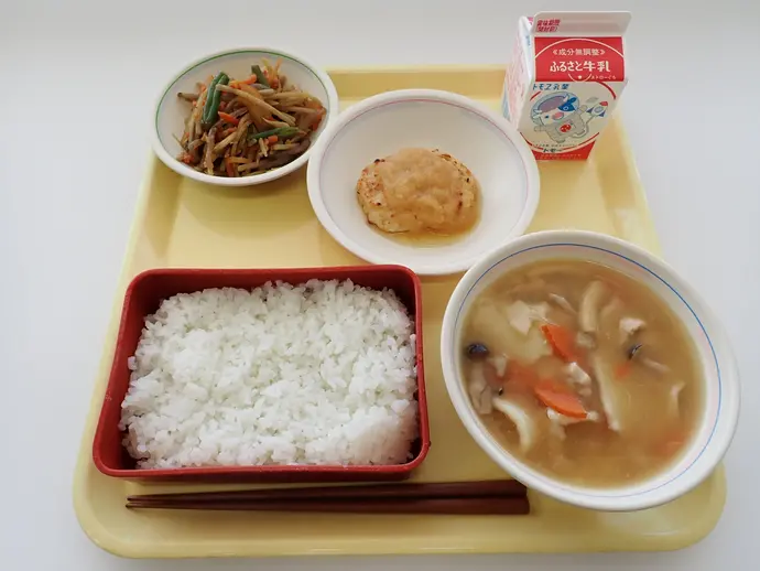 写真:2月13日(木曜)給食