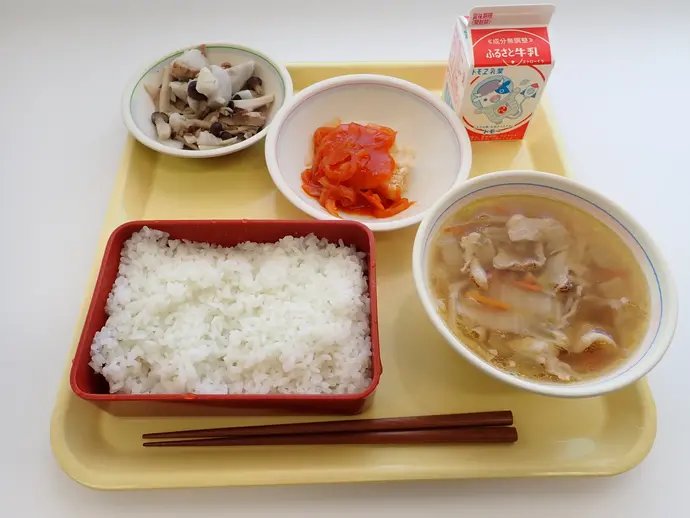 写真:2月27日(木曜)給食