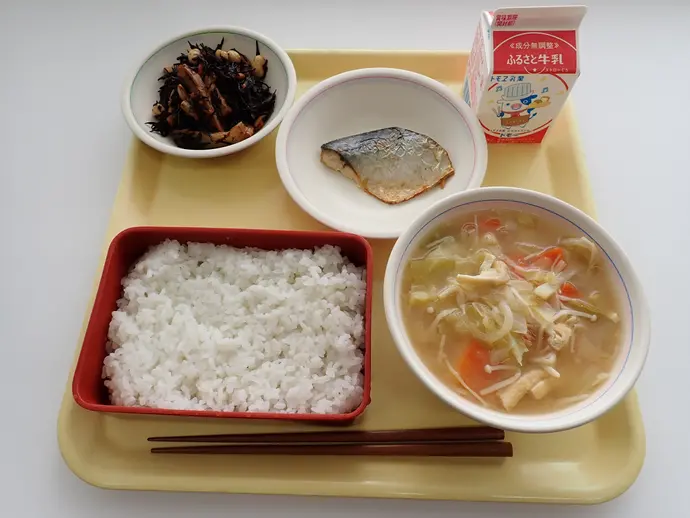 写真:3月13日(木曜)給食