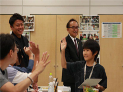3日目のプログラムの発表の様子