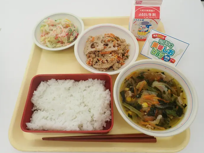 写真：11月20日（木曜）給食