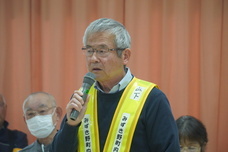 質問される参加者の様子その3