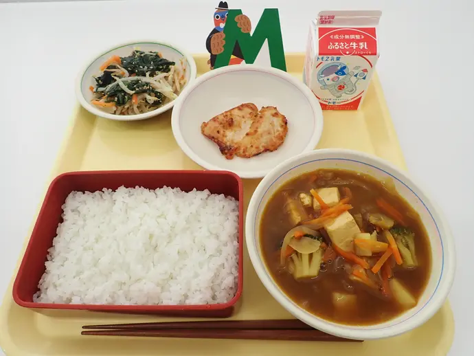 写真：12月8日（月曜）給食