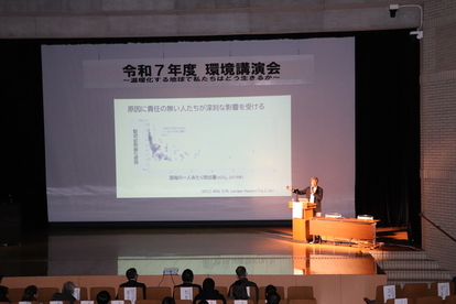 写真：講演の様子2