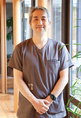 お産の森いのちのもり産科婦人科篠﨑医院理事長篠﨑さんの写真