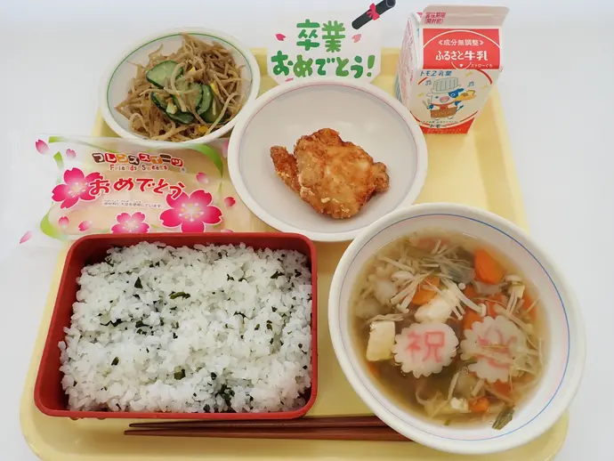 写真：3月9日（月曜）給食
