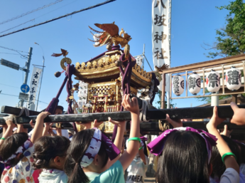 子ども神輿（2）