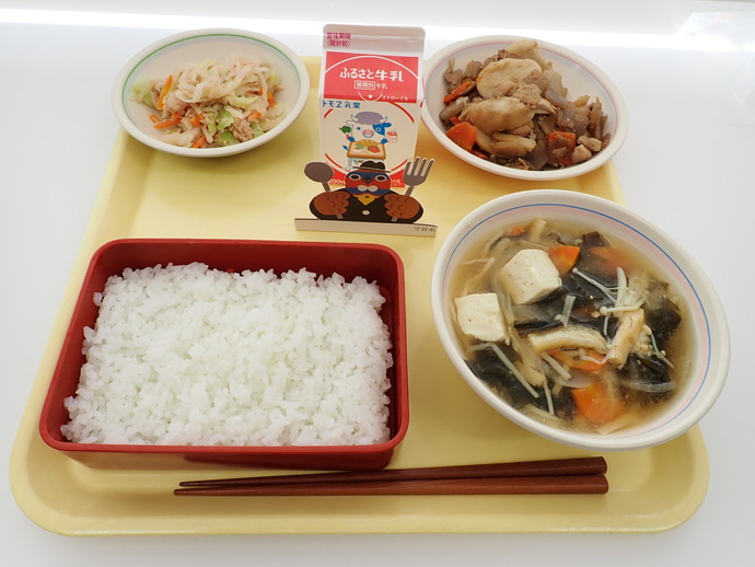 写真：10月19日（月曜）給食